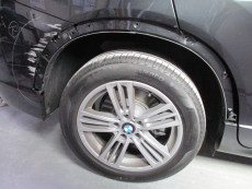 BMW　X3 F25　キズ修理