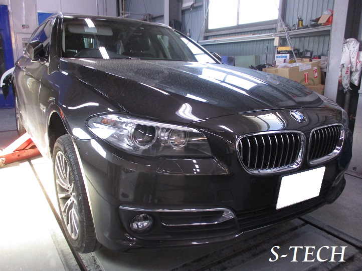 【調布市】BMW　523d　5シリーズ　F11　ホイール　傷　板金塗装