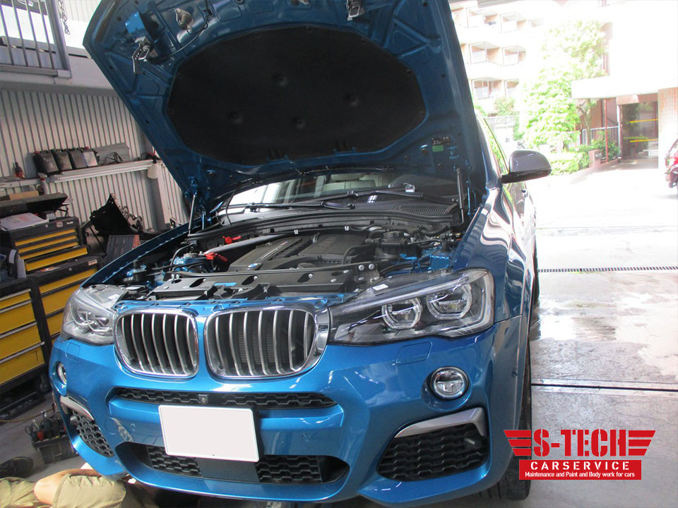 【調布市】BMW　X4　F26　M4Di　フロントバンパー　傷　修正塗装