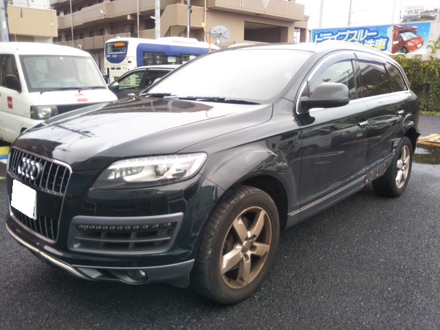 アウディ・Q7・4L型の左側面を修理しました。 | 輸入車修理専門店 S-TECH carservice (エステックカーサービス)  ベンツ・BMW・ジャガー・ポルシェなどの外車修理・鈑金塗装